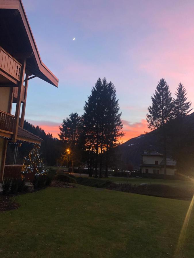 Holidays Dolomiti Apartment Resort Каризоло Экстерьер фото